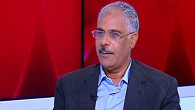 جمال علام أول المتبرعين بالدم لمصابى بورسعيد