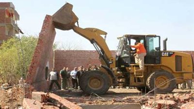 استكمال طلبات تقنين وضع اليد وإزالة التعديات بالوادي الجديد