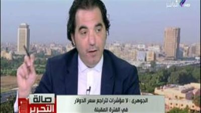 بالفيديو.. البرلمان يكشف حقيقة تثبيت سعر الدولار عند 16 جنيهًا