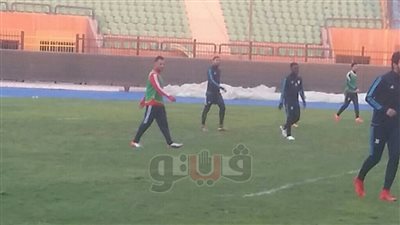 خالد قمر يشارك في أول تدريبات الإنتاج الحربي