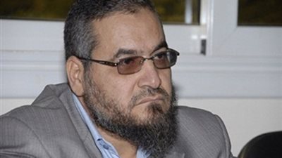 عبد الغنى: مرسى غير ملزم بنتائج الحوار ولدينا تحفظات على أداء الرئاسة