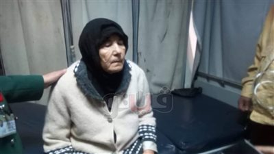 محافظ بورسعيد يتدخل لإنقاذ حياة مريضة نفسيا من المشردات