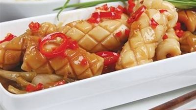 الكلماري بالصوص الحار من مطبخ الشيف رحاب حمودة