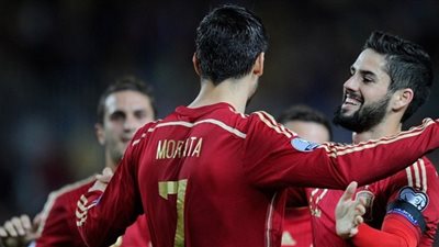 «موراتا» يقود هجوم إسبانيا أمام فرنسا وديا