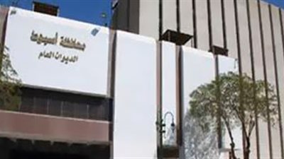 بالصور.. تداول إجابات أسئلة امتحان الاقتصاد في أسيوط