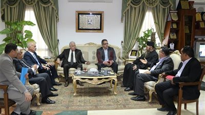 وزير الآثار ومحافظ جنوب سيناء يبحثان تطوير دير سانت كاترين