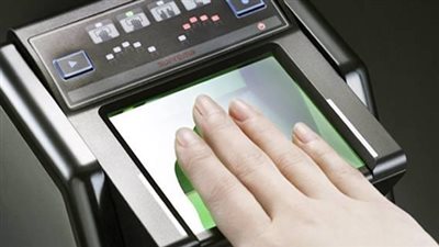 السعودية تطبق نظام البصمة على مؤدي مناسك العمرة الشهر المقبل