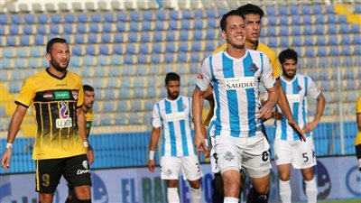 قصة الحكام الأجانب مع بيراميدز.. دجلة يفجر أزمة الظلم التحكيمي.. البداية مع طاقم تونسي.. تعادل الإنتاج الحربي يحول الدفة للتحكيم الإماراتي.. وأول ظهور لحكام أوروبا بموقعة الأهلي بالدوري