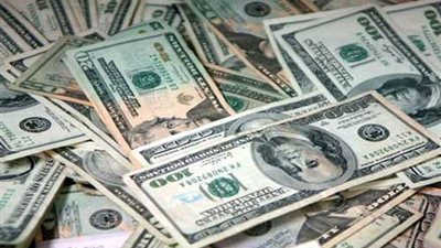 قرض صندوق النقد يضرب السوق السوداء.. تراجع الدولار إلى 16 جنيها بالبنوك.. مصرفي: استمرار خسائر الورقة الخضراء.. وارتفاع احتياطي النقد بالمركزي إلى 23.5 مليار دولار