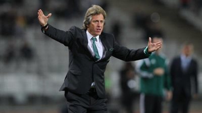 الاتحاد السعودي يقرر إيقاف عضو إدارة الهلال وغرامة للمدرب