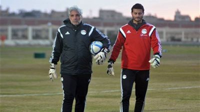 «الشناوي» يقترب من حراسة مرمى الفراعنة أمام أوروجواي