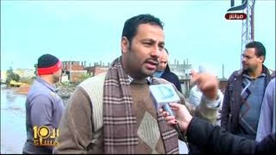 نفوق كميات كبيرة من الأسماك بسبب تلوث المياه بالبحيرة (فيديو)