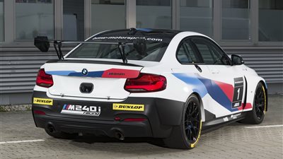 حزمة Evo تميز سيارة M235i (صور)