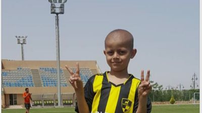 لاعب وادي دجلة ينفي وفاة الطفل عمر مريض السرطان