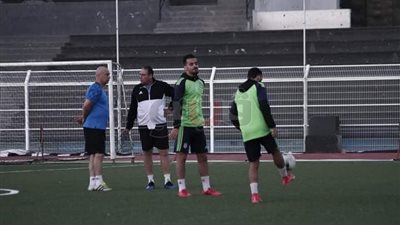 المصري يؤدي تدريبه الرئيسي على ملعب مباراته أمام اتحاد العاصمة (صور)