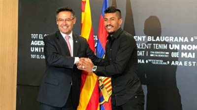 أبو تريكة يمازح حسام عاشور: «مبروك الانضمام لبرشلونة»