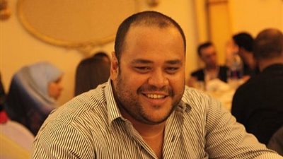 آسر ياسين يشيد بدور «محمد ممدوح» في «جراند أوتيل»