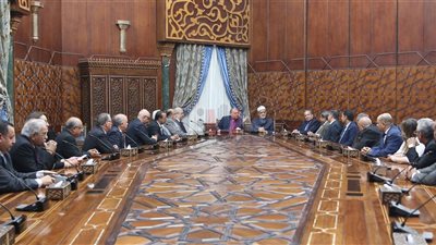 شيخ الأزهر يستقبل وفد الطائفة الإنجيلية للتهنئة بعيد الفطر