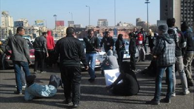 تأييد قرار إخلاء سبيل 10 متهمين بقطع كوبرى 