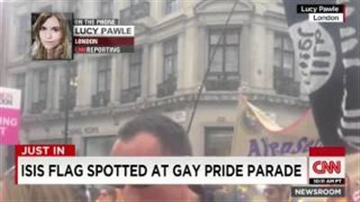 بالفيديو.. رصد علم «داعش» في احتفالات المثليين ببريطانيا