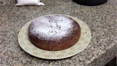 بالفيديو.. طريقة عمل كعكة في ماكينة طهي الأرز