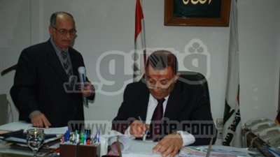 محافظ سوهاج يعتمد نتيجتى الشهادة الإعدادية والابتدائية