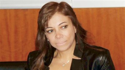 وزيرة الاستثمار تشهد توقيع عقد التسوية في لندن