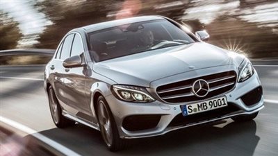 جمارك السيارة «مرسيدس c 180» وارد اﻹمارات