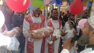 ٢٥ صورة ترصد ترأس مطران الكاثوليك 