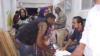 بالصور.. «التضامن»: 100 جنيه لمتضرري حريق مصنع الإسكندرية