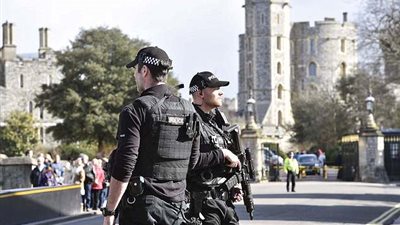 «ديلي ميل»: 30 مليون إسترليني تكاليف تأمين حفل زفاف الأمير هاري