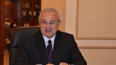 وزير السياحة يعبر عن استيائه من عدم نظافة المنطقة الأثرية بالهرم