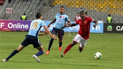 بالفيديو.. الأهلي يتعادل مع الوداد 1/1 في الشوط الأول