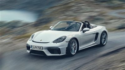 بورش تطلق السيارتين سبايدر وكايمان في ثوبهما الجديد (صور)