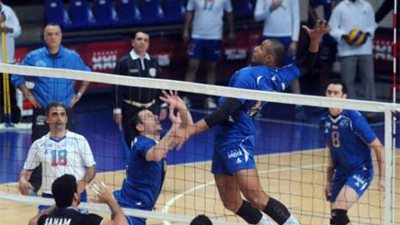 طائرة الصحم العمانى فى الدور الثانى للبطولة العربية