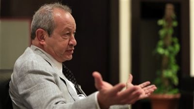 ساويرس لـ«CNBC»: نفسنا مفتوحة قوي في مصر حاليا.. توسعنا في مصنع السكر ونركز بالمجال العقاري.. الدولة لازم ترفع أسعار الكهرباء والوقود ولو معملتش كده هتفلس.. والحكومة فشلت في إيصال الدعم للمس