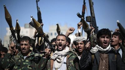 الحوثيون يعلنون تنفيذ 3 هجمات بطائرات مسيرة على مطار أبها في السعودية