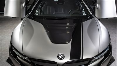 سوق المستعمل يطرح سيارة فارهة موديل 2020