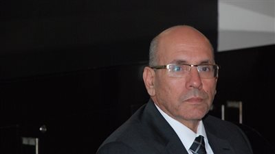 بعد عام من القبض على صلاح هلال في ميدان التحرير.. أين ذهبت أرض «الجميل».. لجنة استرداد الأراضي تقنن أوضاع رجل الأعمال على الأرض.. وتؤكد: الورق سليم والمخالفة في طلب الرشوة للتسهيل