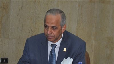 محافظ الوادي الجديد يهنئ الأقباط بعيد القيامة