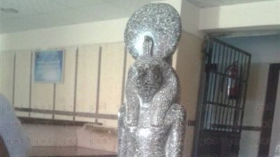 ضبط عاطل بالشرقية بحوزته تمثال أثري وسلاح ناري وهيروين