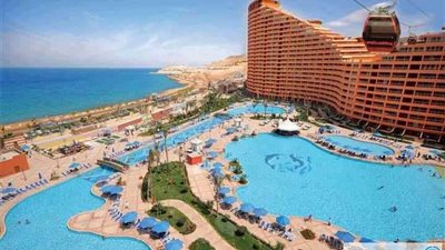 خبير سياحي يتوقع تجاوز نسبة الإشغال في «السخنة» 100%