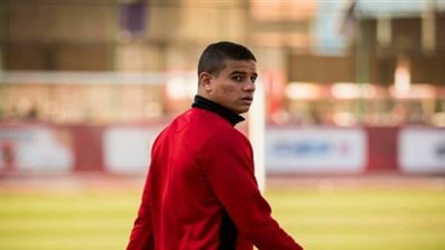 سعد سمير وعلي لطفي خارج قائمة الأهلي أمام المقاصة