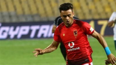 صلاح محسن يتقدم بالهدف الثالث للأهلي في هورويا الغيني (فيديو)