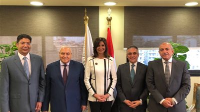 نبيلة مكرم: الوطنية للانتخابات تبحث طلبات المشاركة في التصويت المقبل