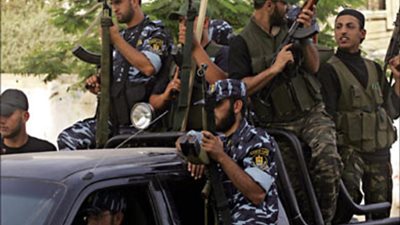 أجهزة غزة الأمنية تشن حملة اعتقالات ضد متشددين في الجنوب