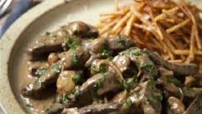 طريقة إعداد لحم ستروجانوف بالطريقة الروسية من الشيف راشيل