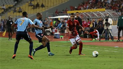 4 سلبيات وراء سقوط الأهلي بالتعادل أمام الوداد المغربي