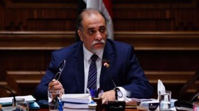 زعيم الأغلبية يعزي رئيس مجلس النواب في وفاة شقيقته