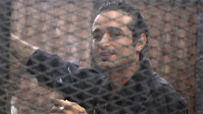 تأجيل جلسة إعادة محاكمة أحمد دومة في «أحداث الوزراء» لـ20 يونيو